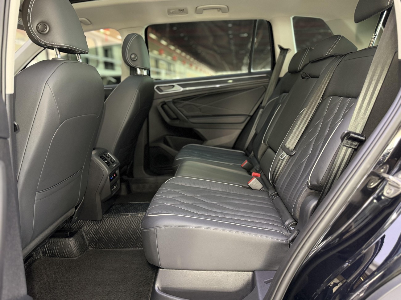 Volkswagen Tiguan L 2023