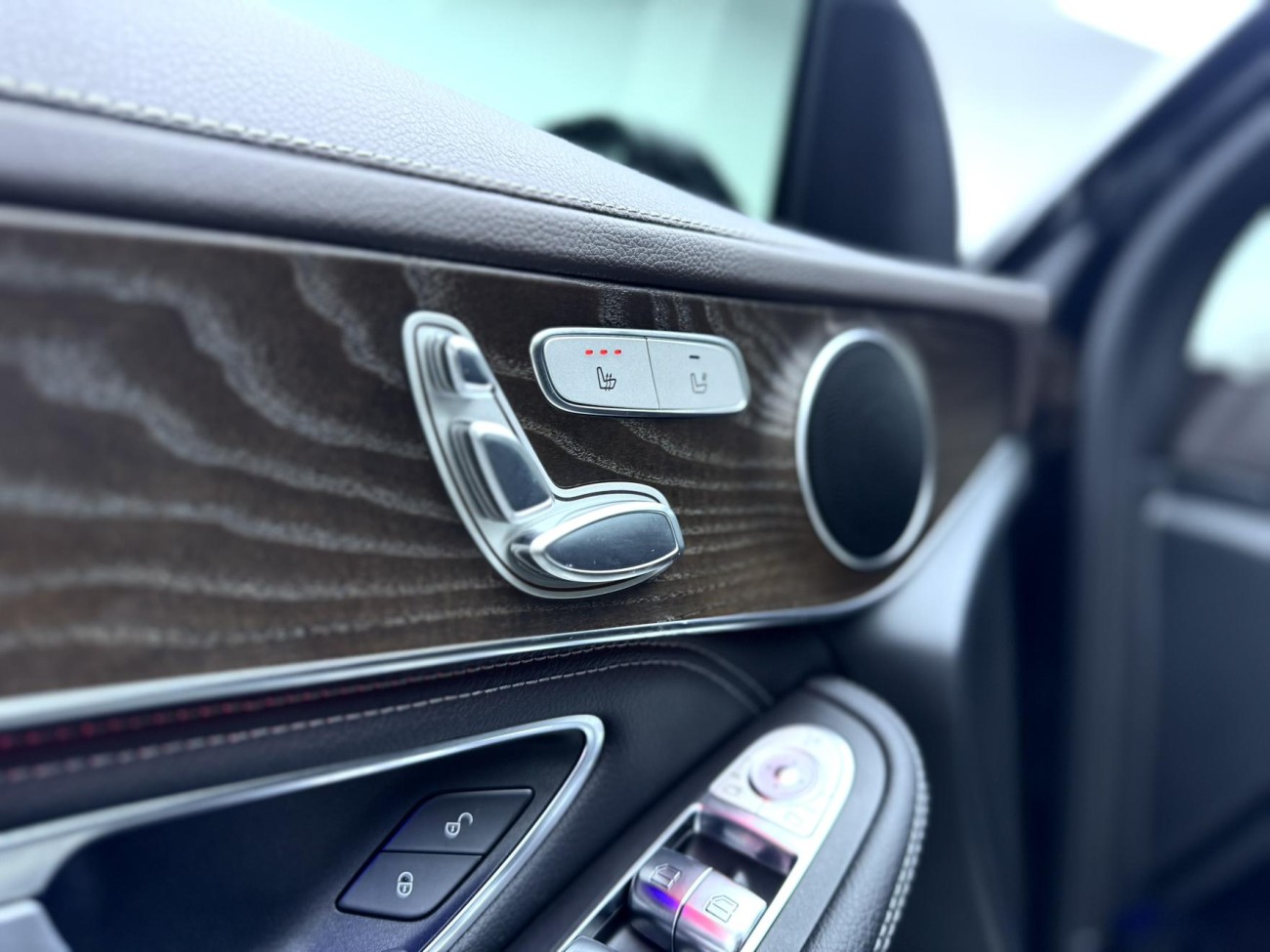 Mercedes-Benz GLC 260 L 2020