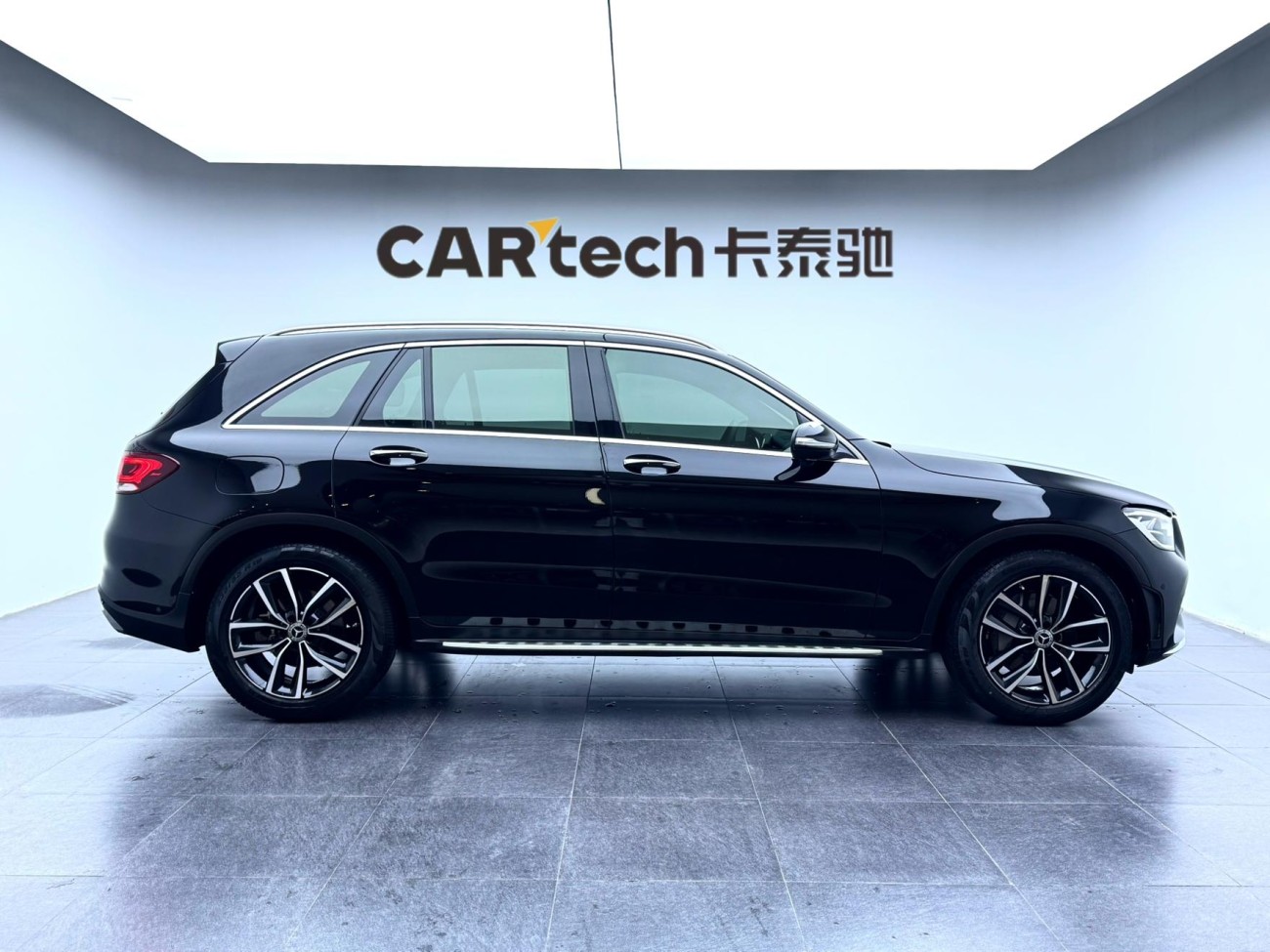 Mercedes-Benz GLC 260 L 2020