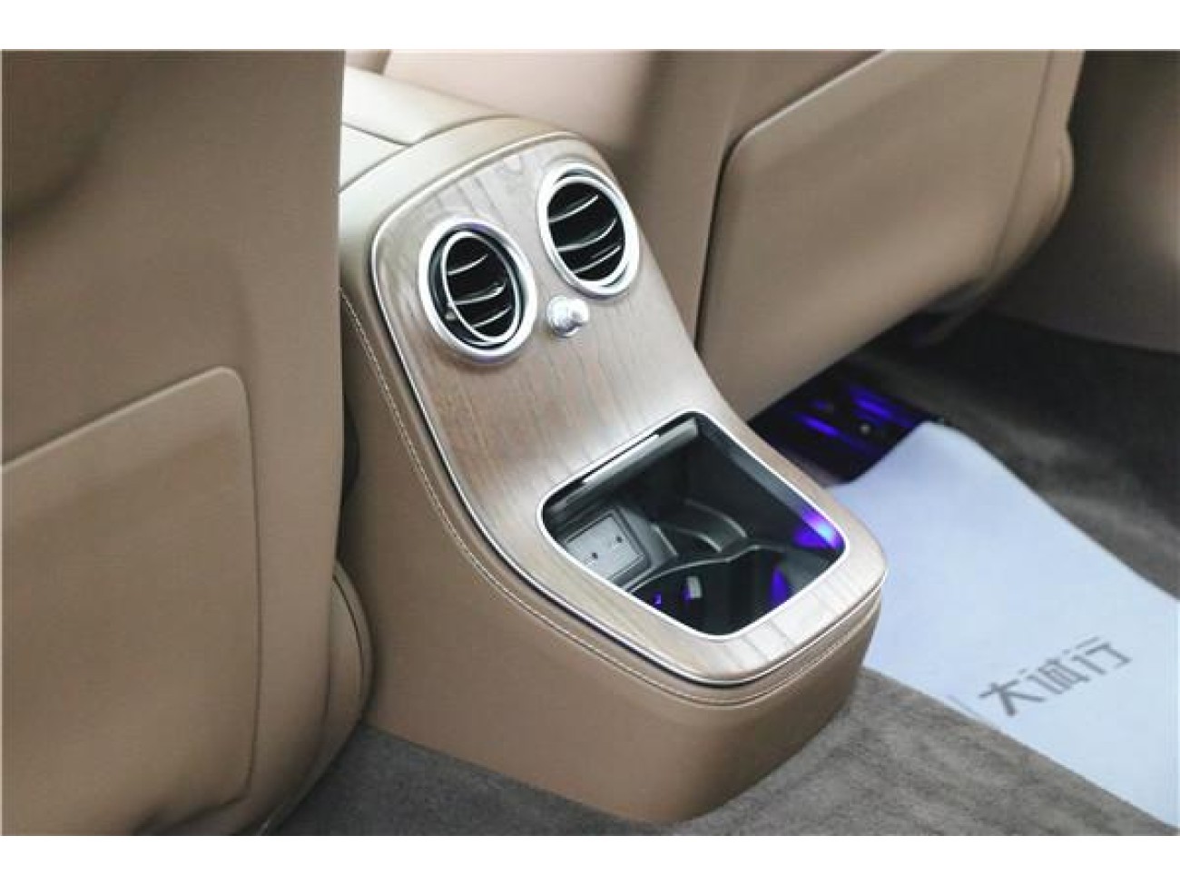 Mercedes-Benz E 300 L 2023