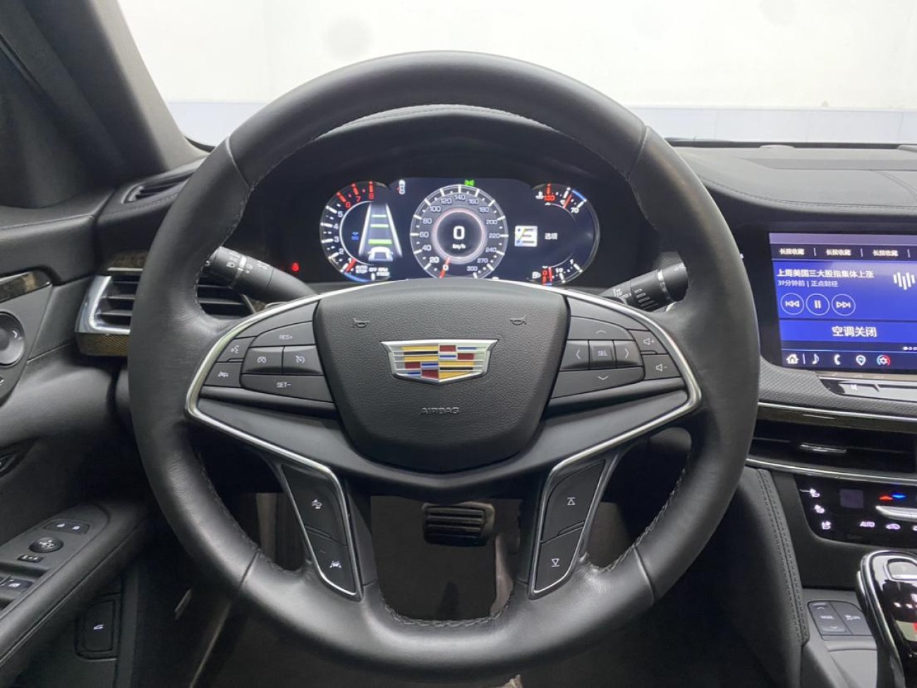 Cadillac CT6 2023