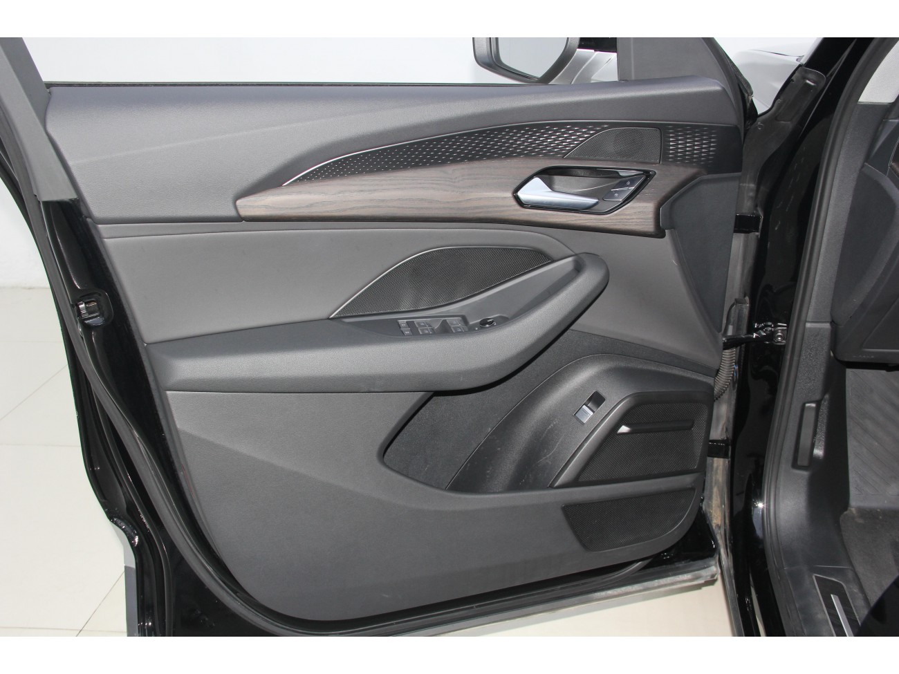 Audi Q6 40 TFSI 2024