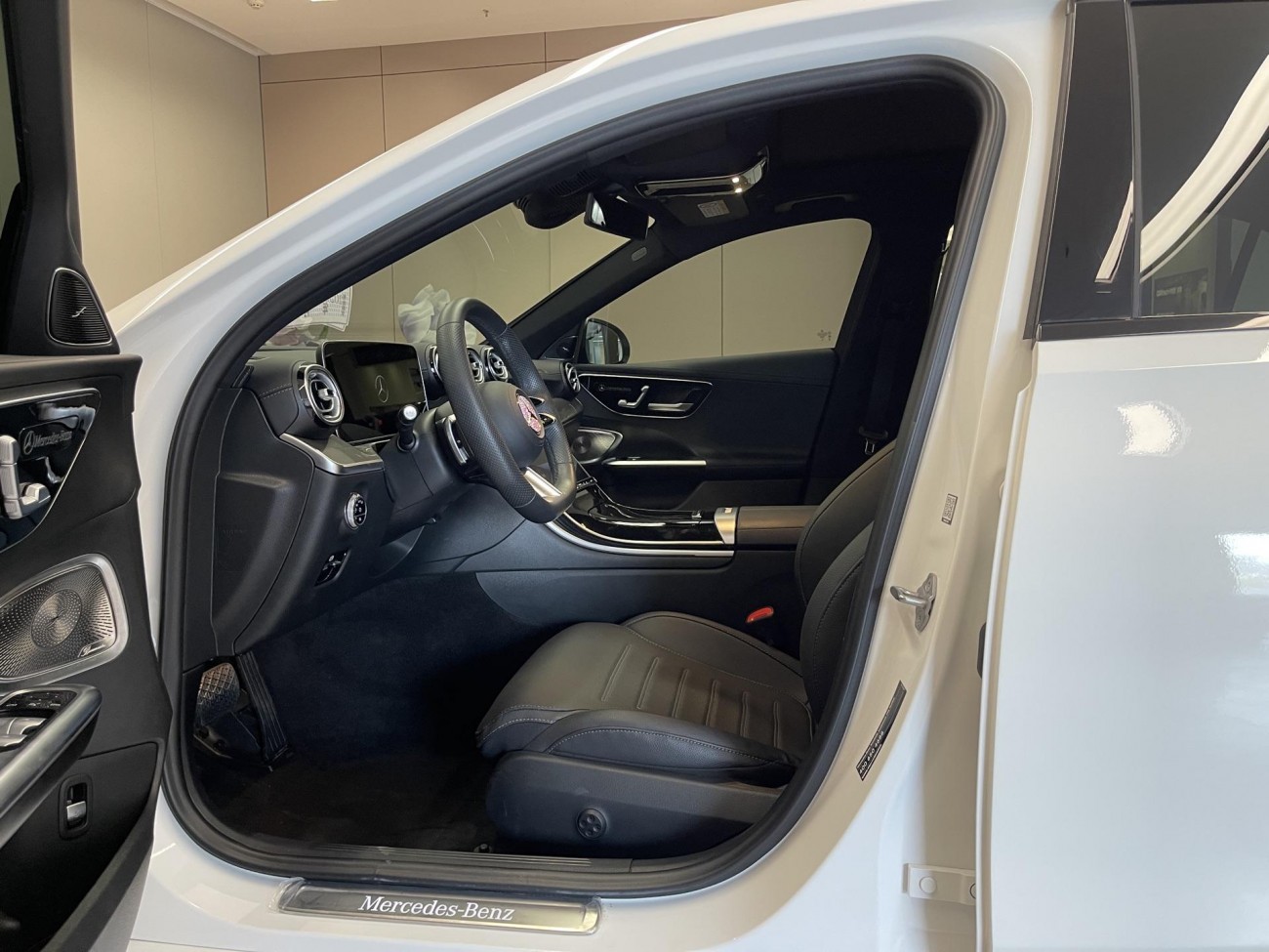 Mercedes-Benz C 260 L 2023