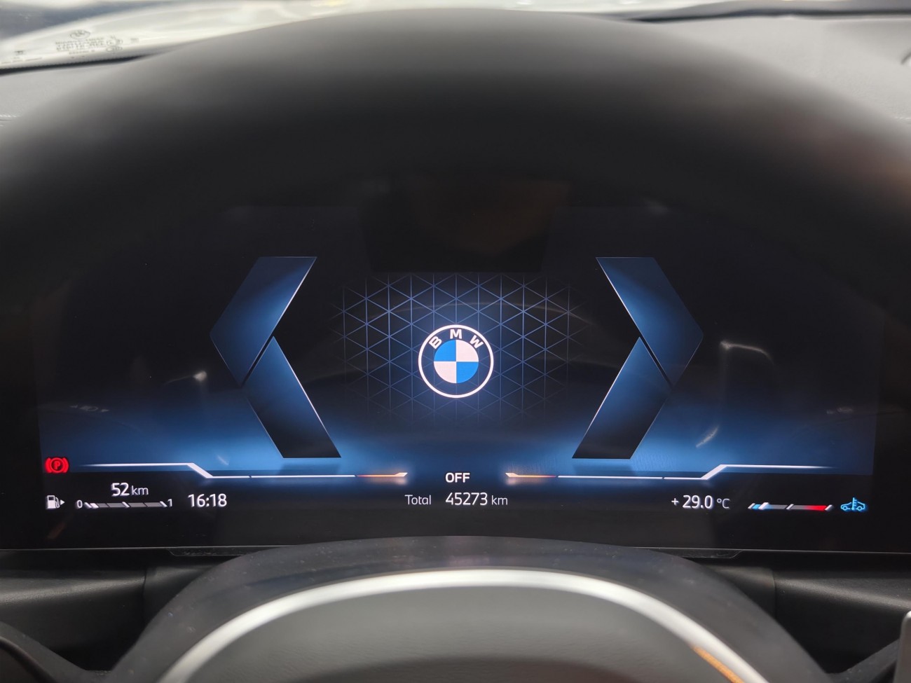 BMW 325Li 2023