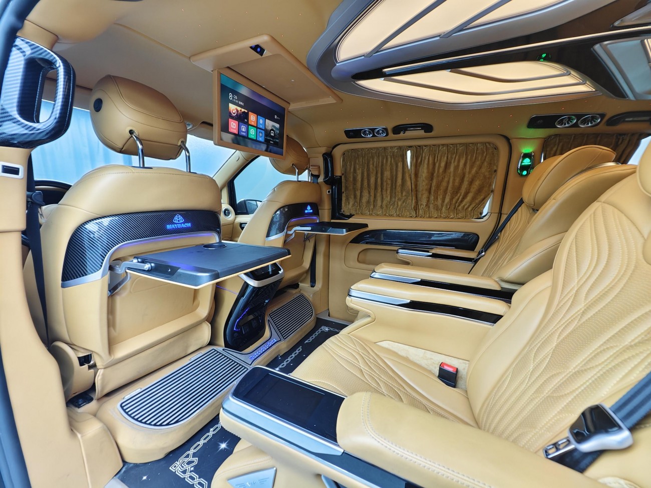 Mercedes-Benz 2023 2024