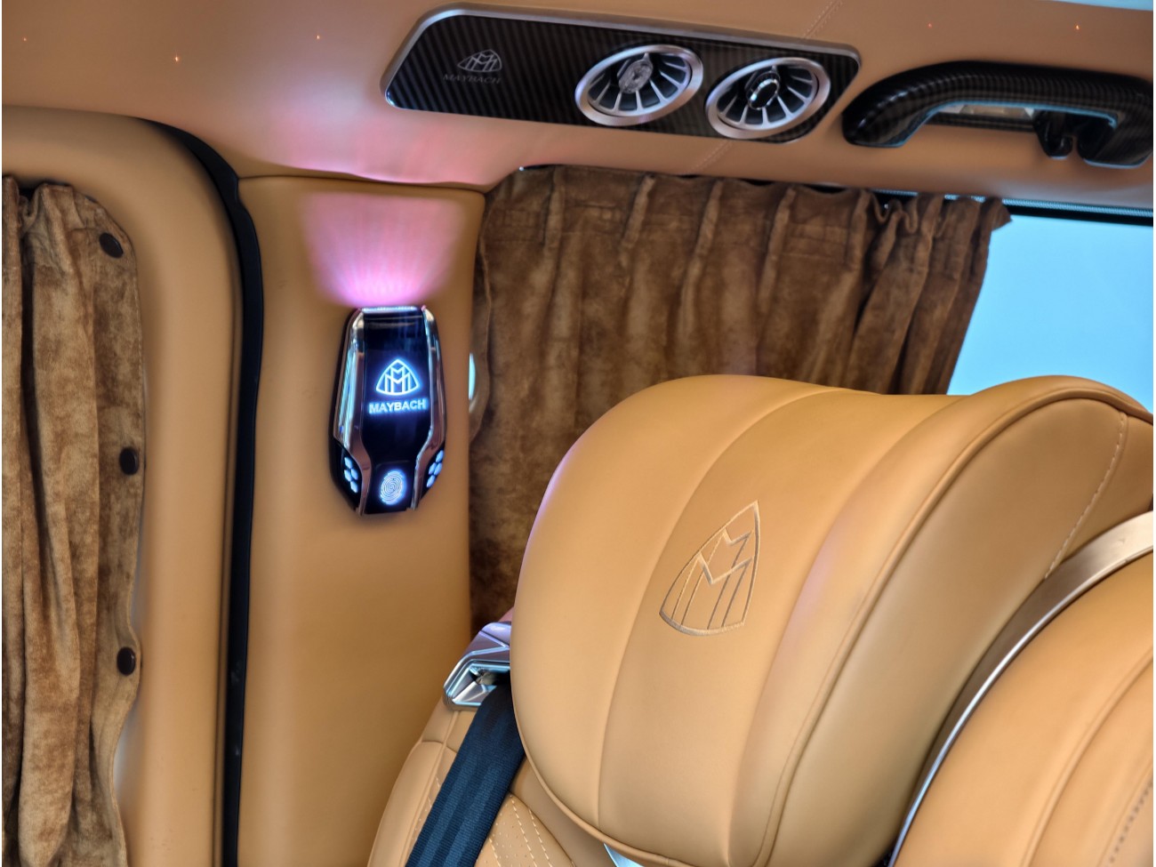 Mercedes-Benz 2023 2024