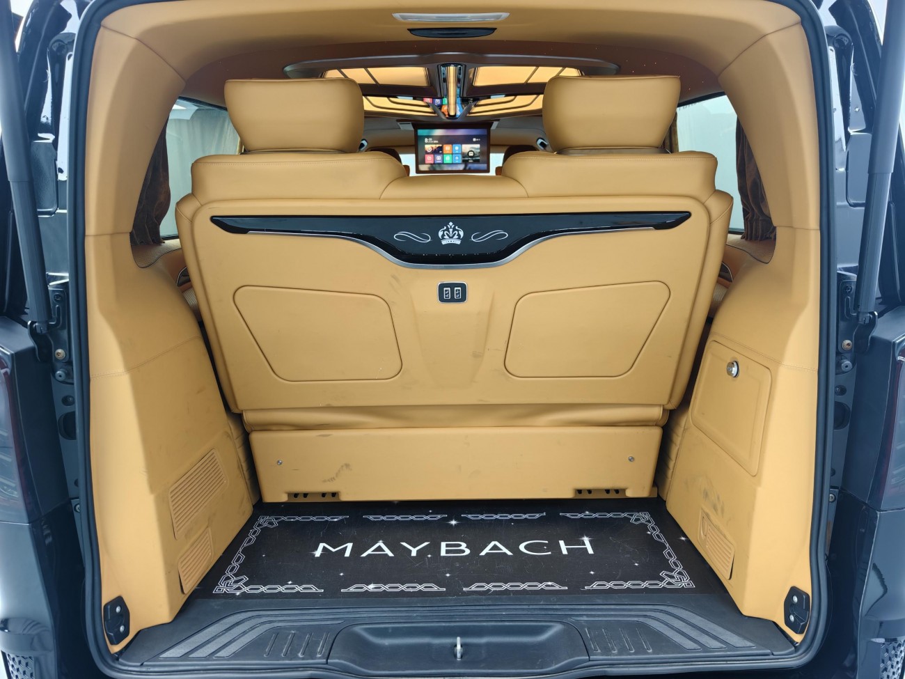 Mercedes-Benz 2023 2024