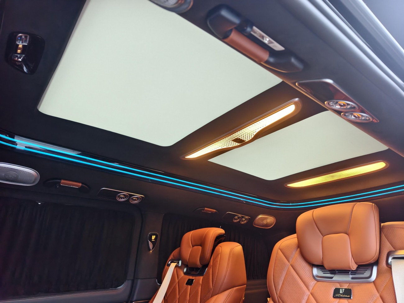 Mercedes-Benz 2023 2024