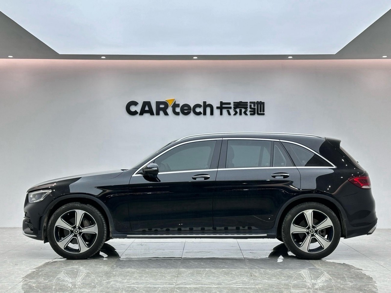 Mercedes-Benz GLC 300 L 2019