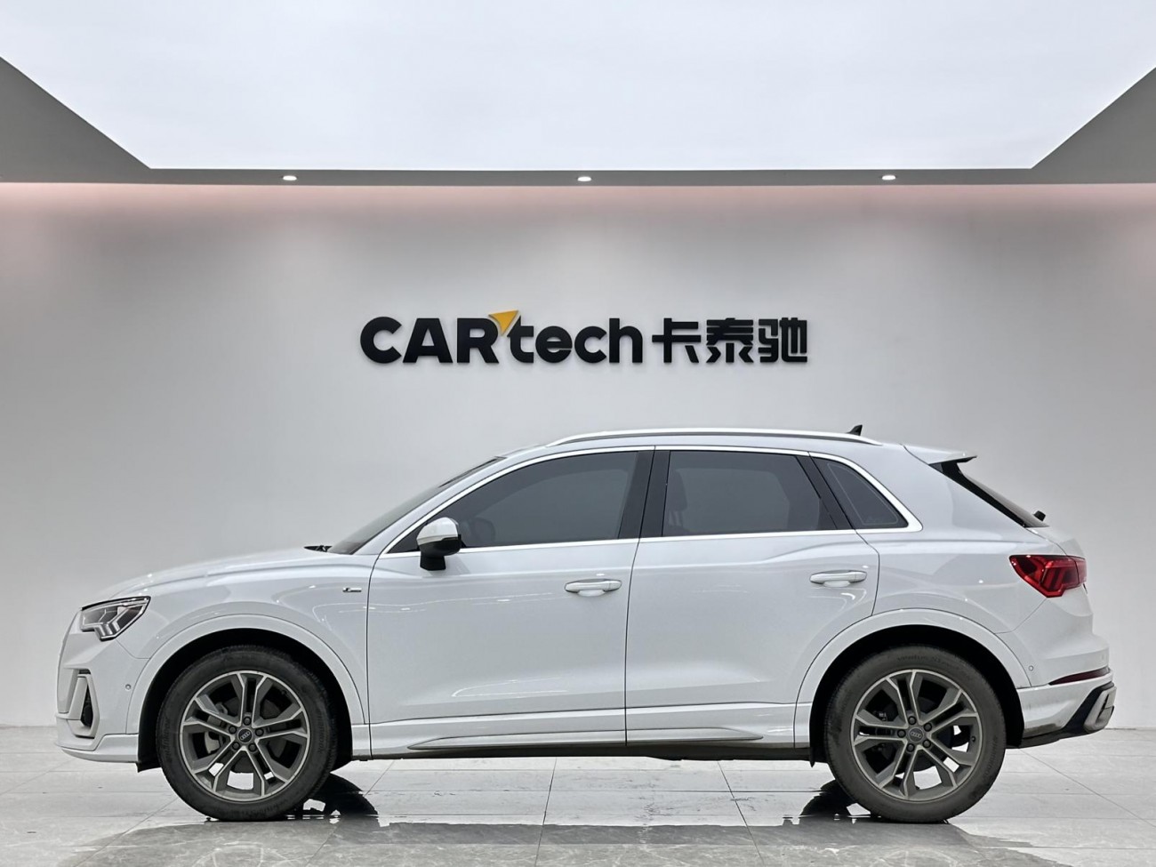 Audi Q3 40 TFSI 2024