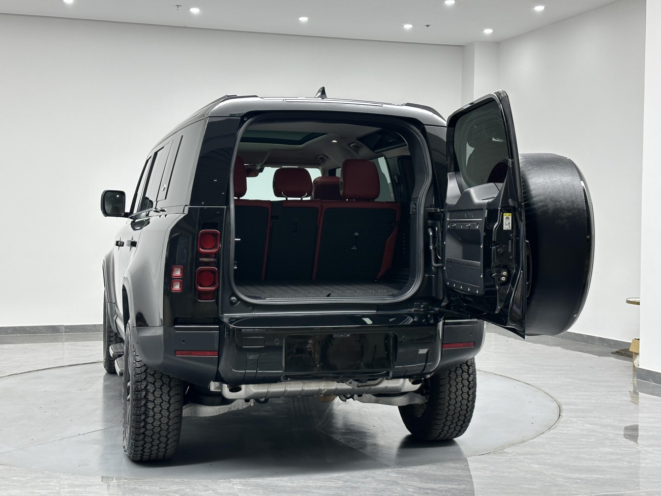 Land Rover Defender 2022
