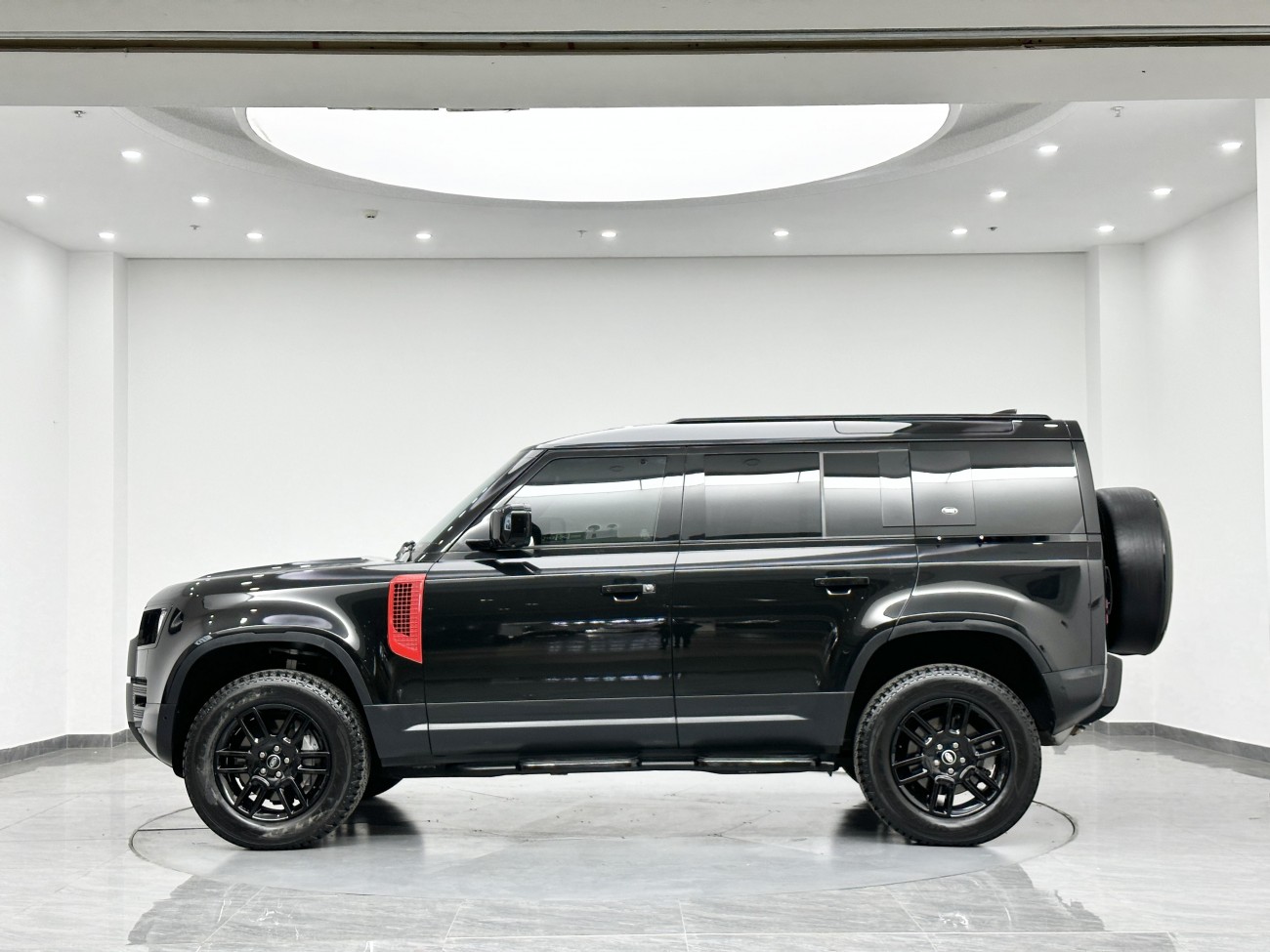 Land Rover Defender 2022