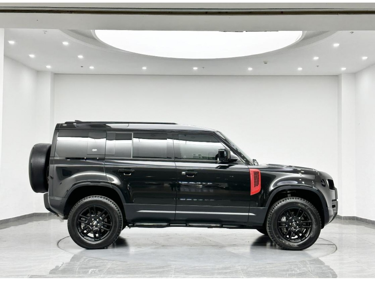 Land Rover Defender 2022