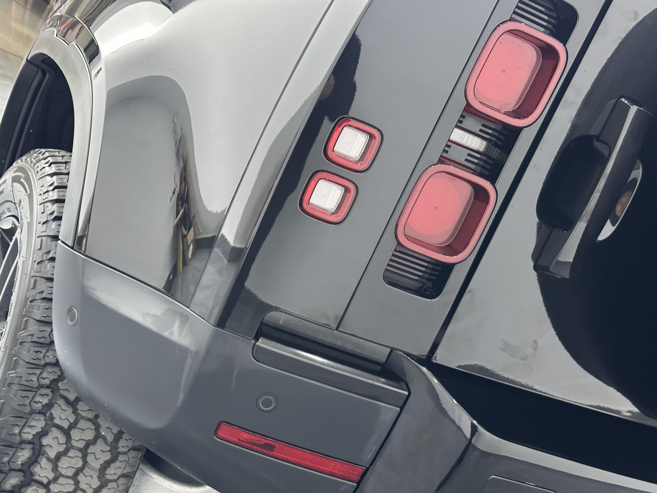 Land Rover Defender 2022