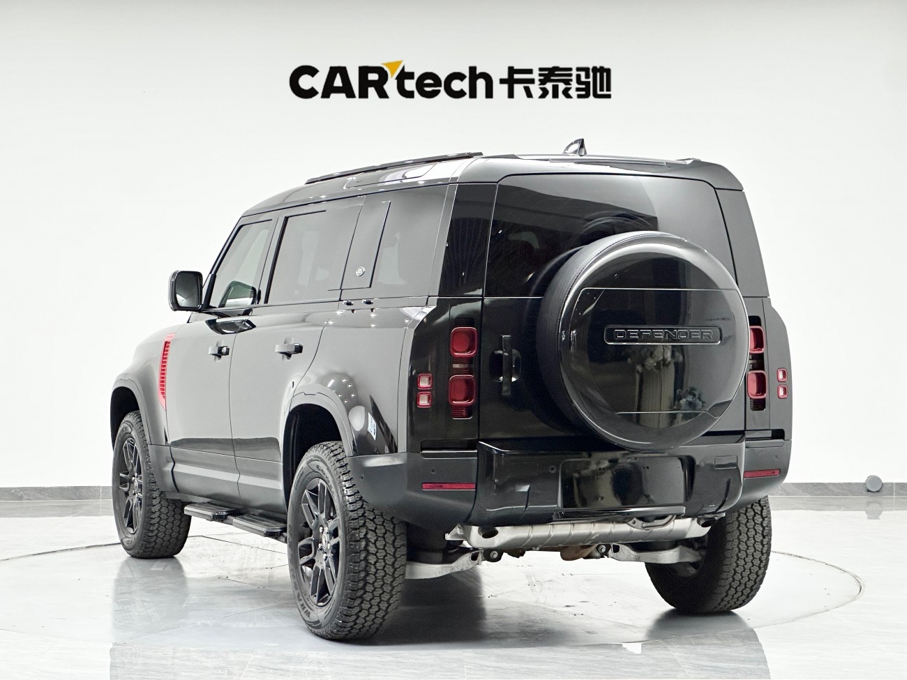 Land Rover Defender 2022
