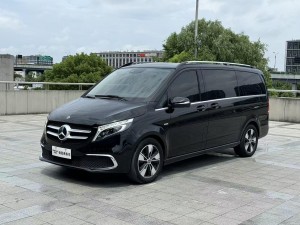Mercedes-Benz V 2022