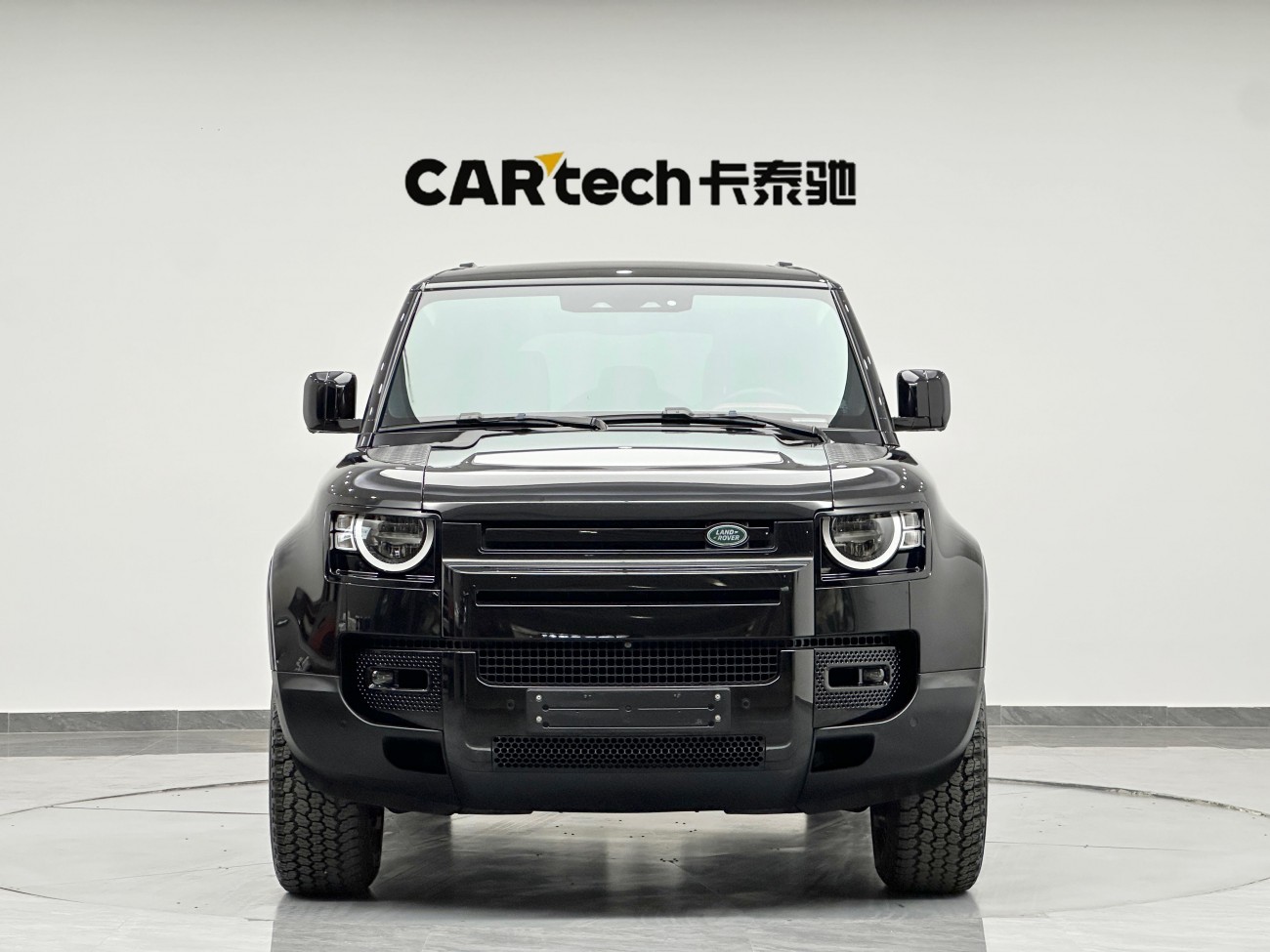 Land Rover Defender 2022