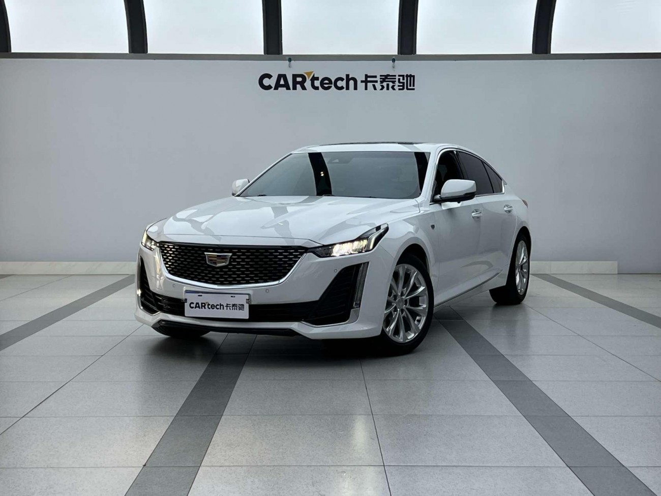 Cadillac CT5 2023