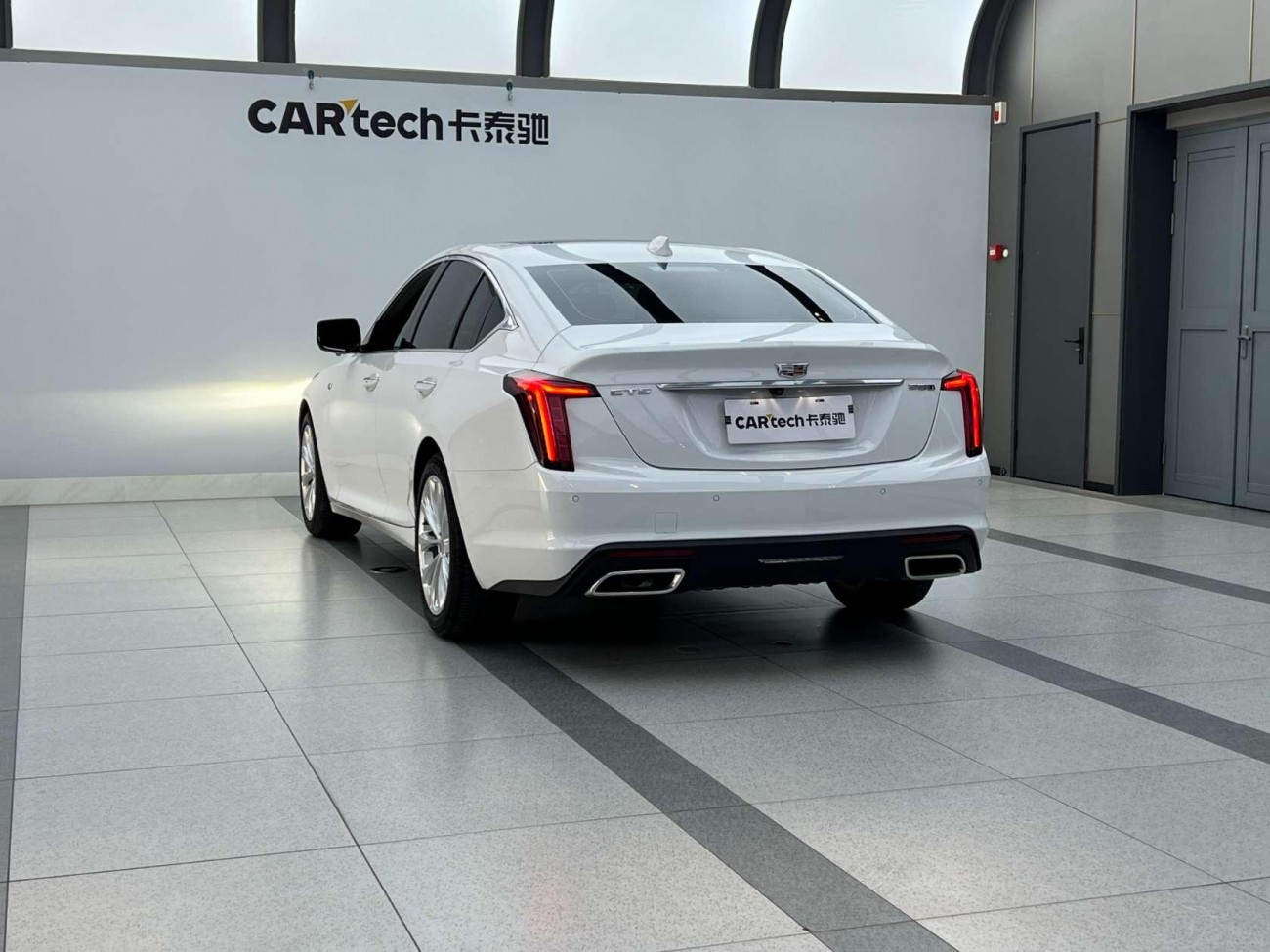 Cadillac CT5 2023