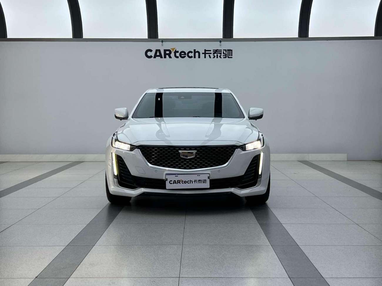 Cadillac CT5 2023