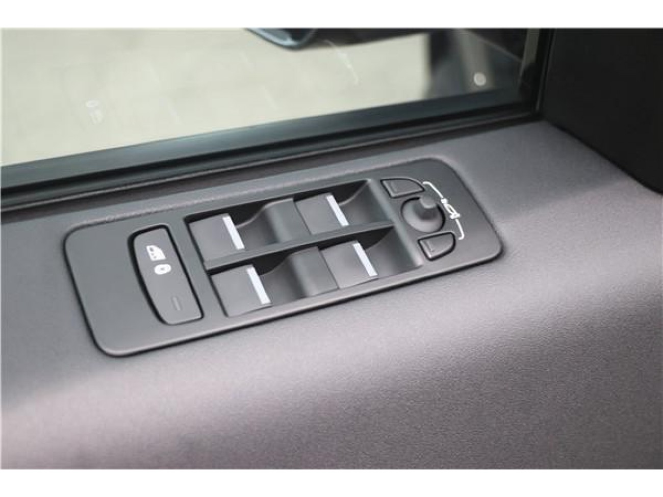 Land Rover Discovery Sport 2024