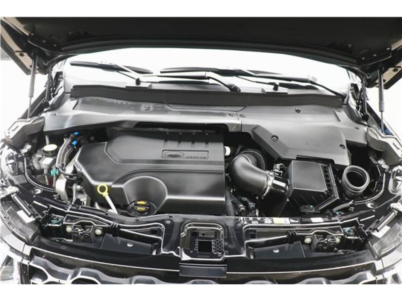 Land Rover Discovery Sport 2024