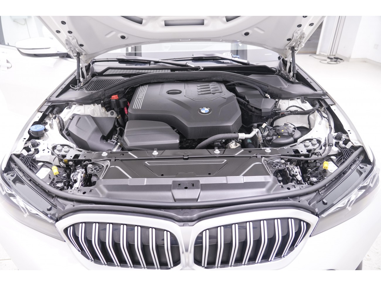 BMW 320Li 2023