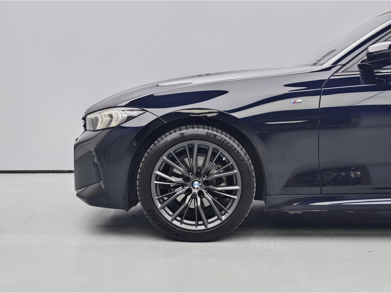 BMW 325i 2023