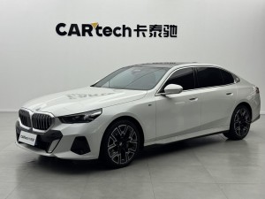 BMW 530Li 2024