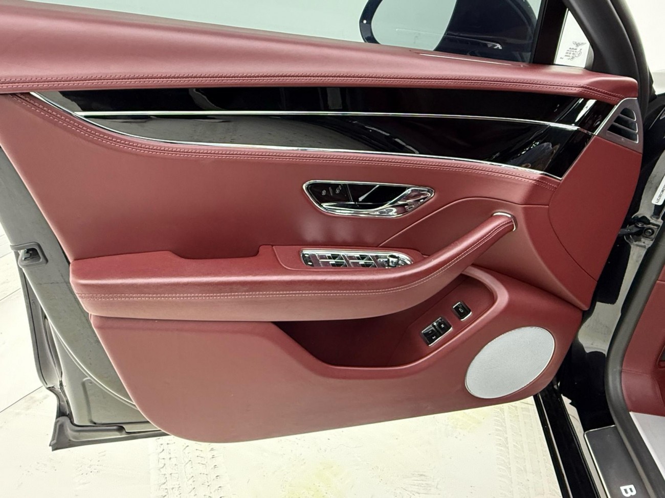 Bentley 2021 2021
