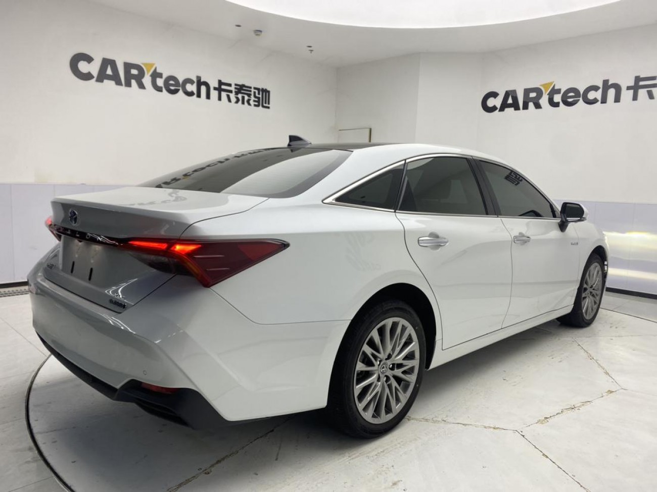Toyota Avalon 2024
