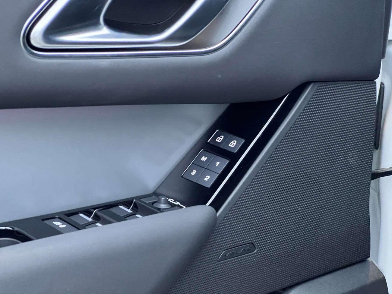 Land Rover Range Rover 2024