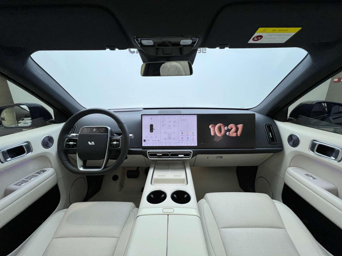 Li Auto L6 2025