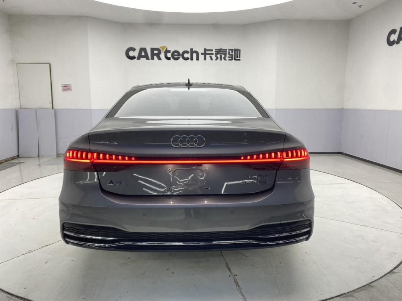 Audi A7L 45 TFSI 2023