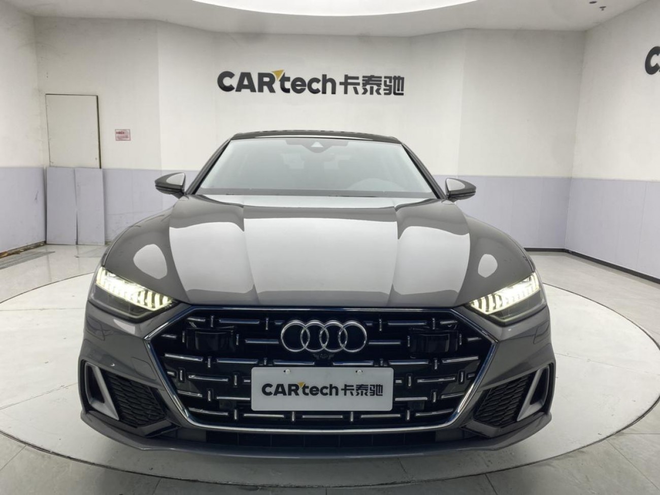 Audi A7L 45 TFSI 2023