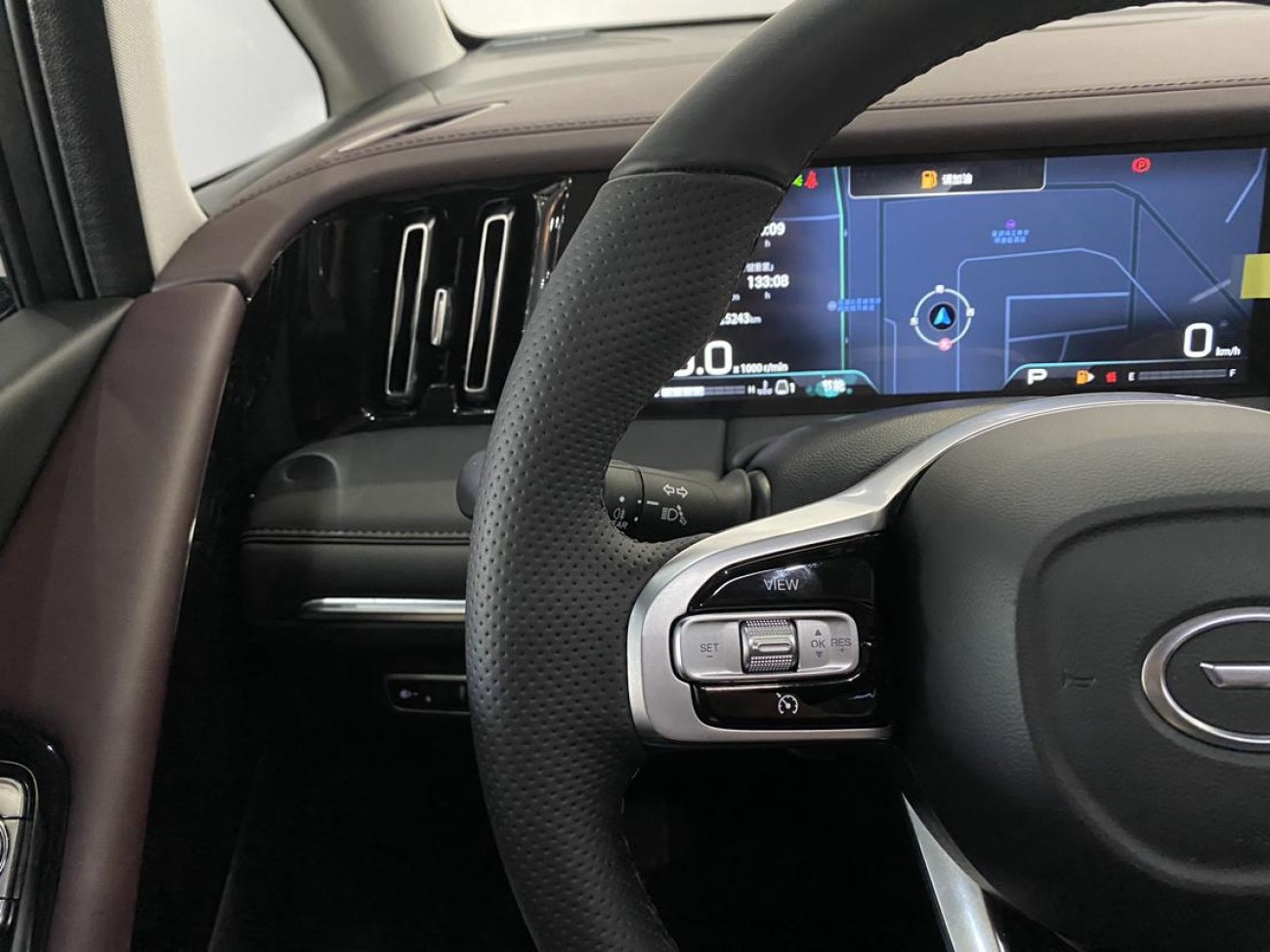 Trumpchi M8 2025