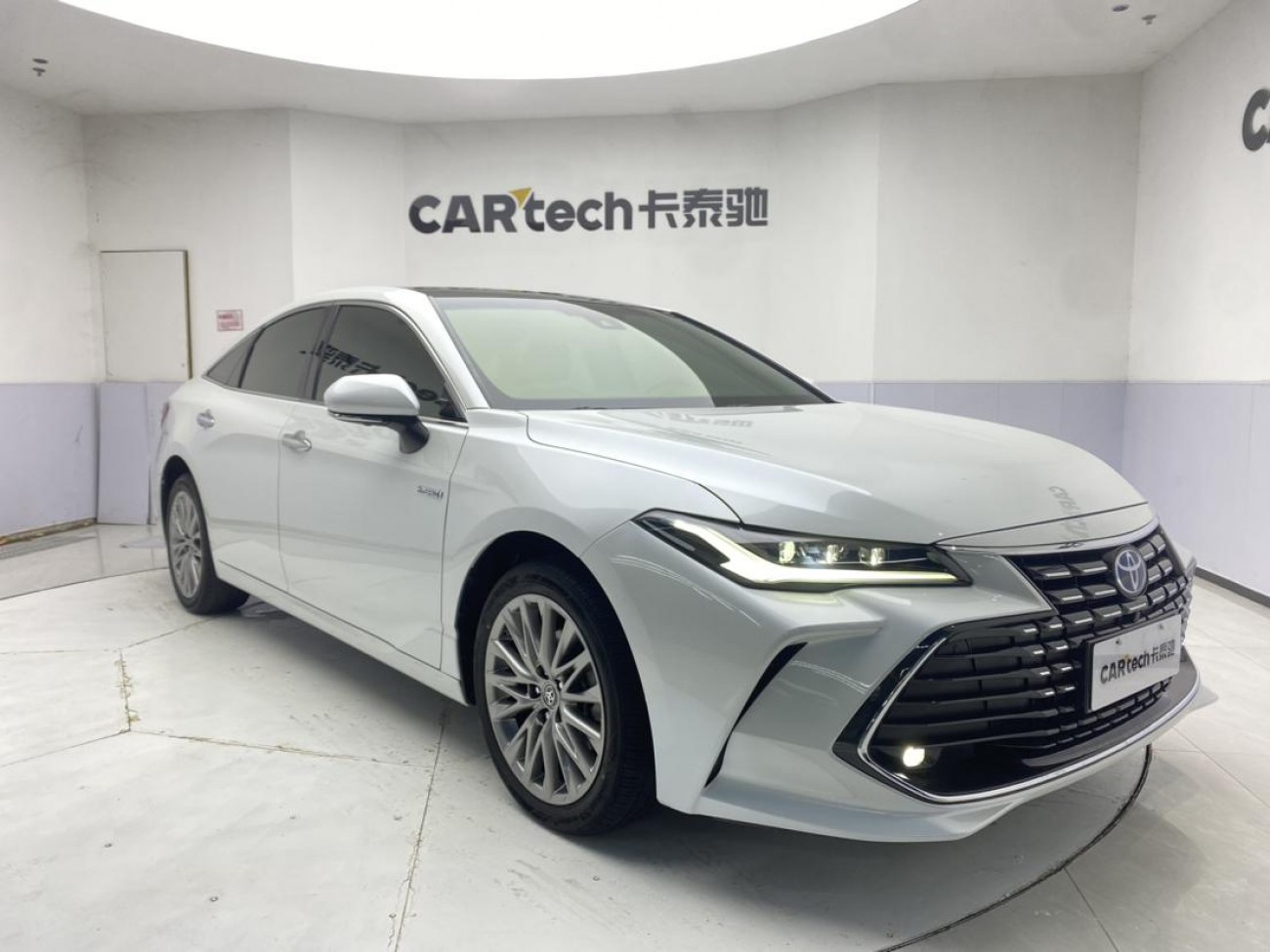 Toyota Avalon 2024
