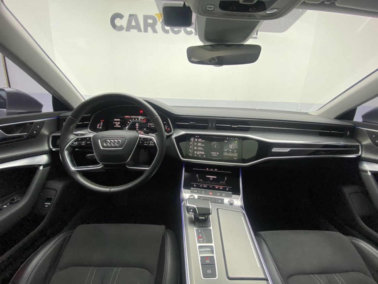 Audi A7L 45 TFSI 2023