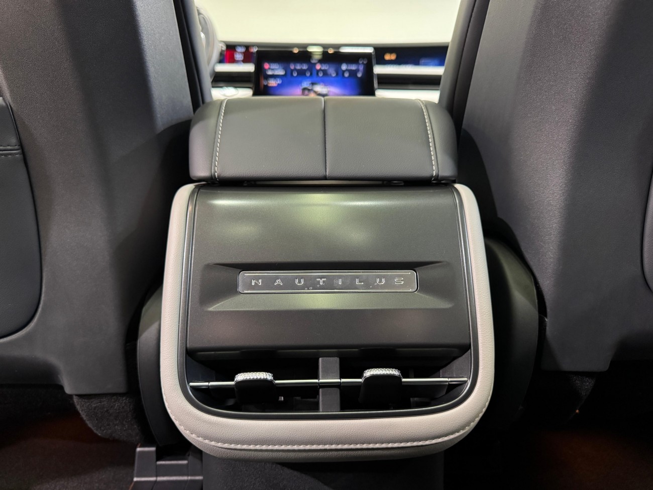 Lincoln Nautilus 2025