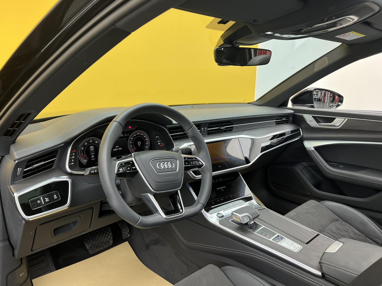 Audi A6L 55 TFSI 2023