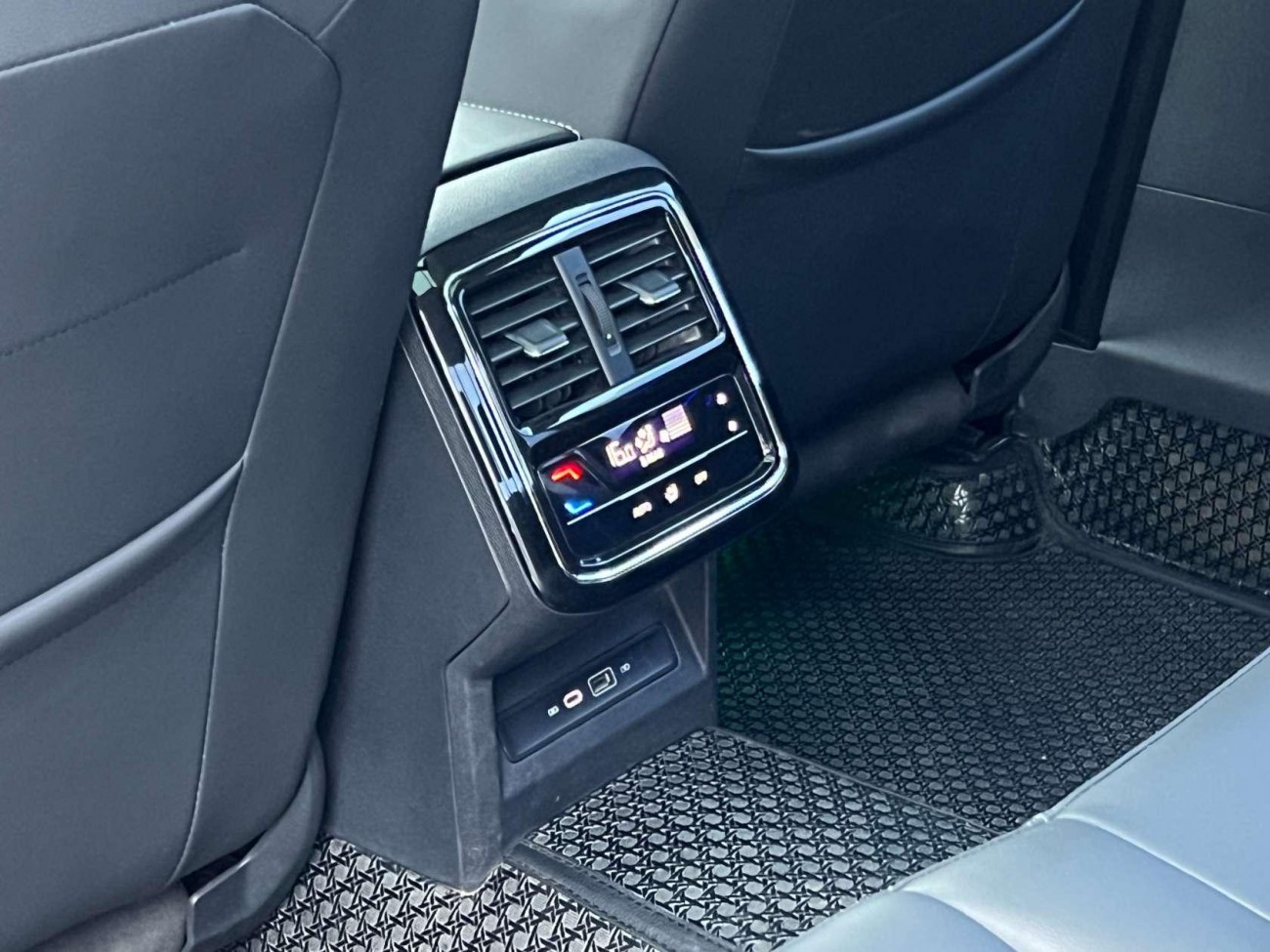 Volkswagen Passat 2023