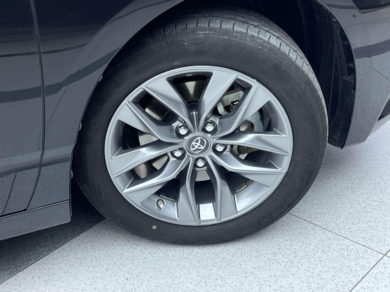 Toyota Avalon 2022