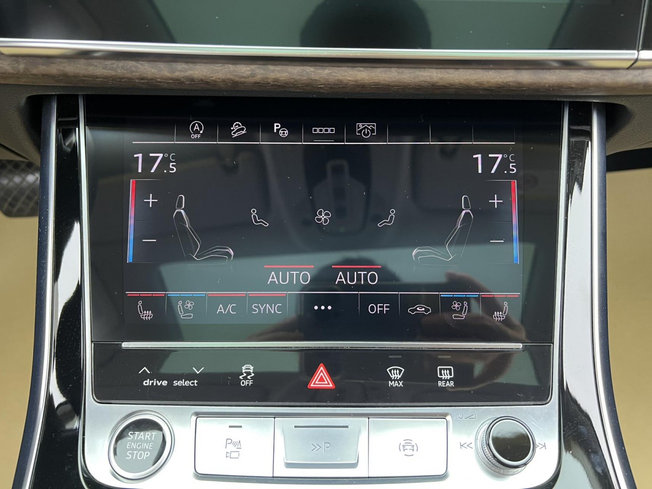 Audi Q7 45 TFSI 2023
