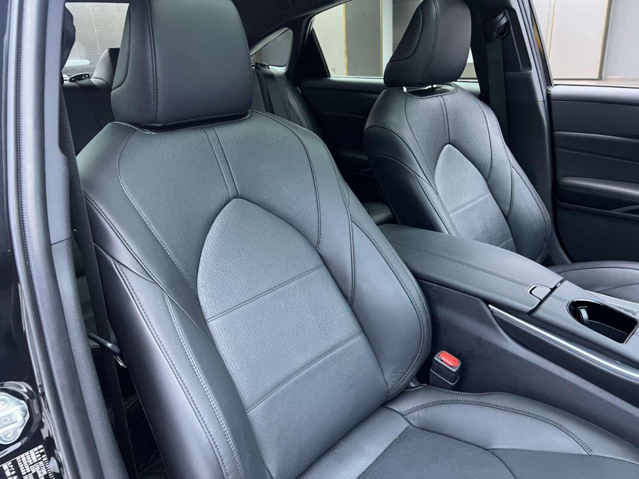 Toyota Avalon 2022