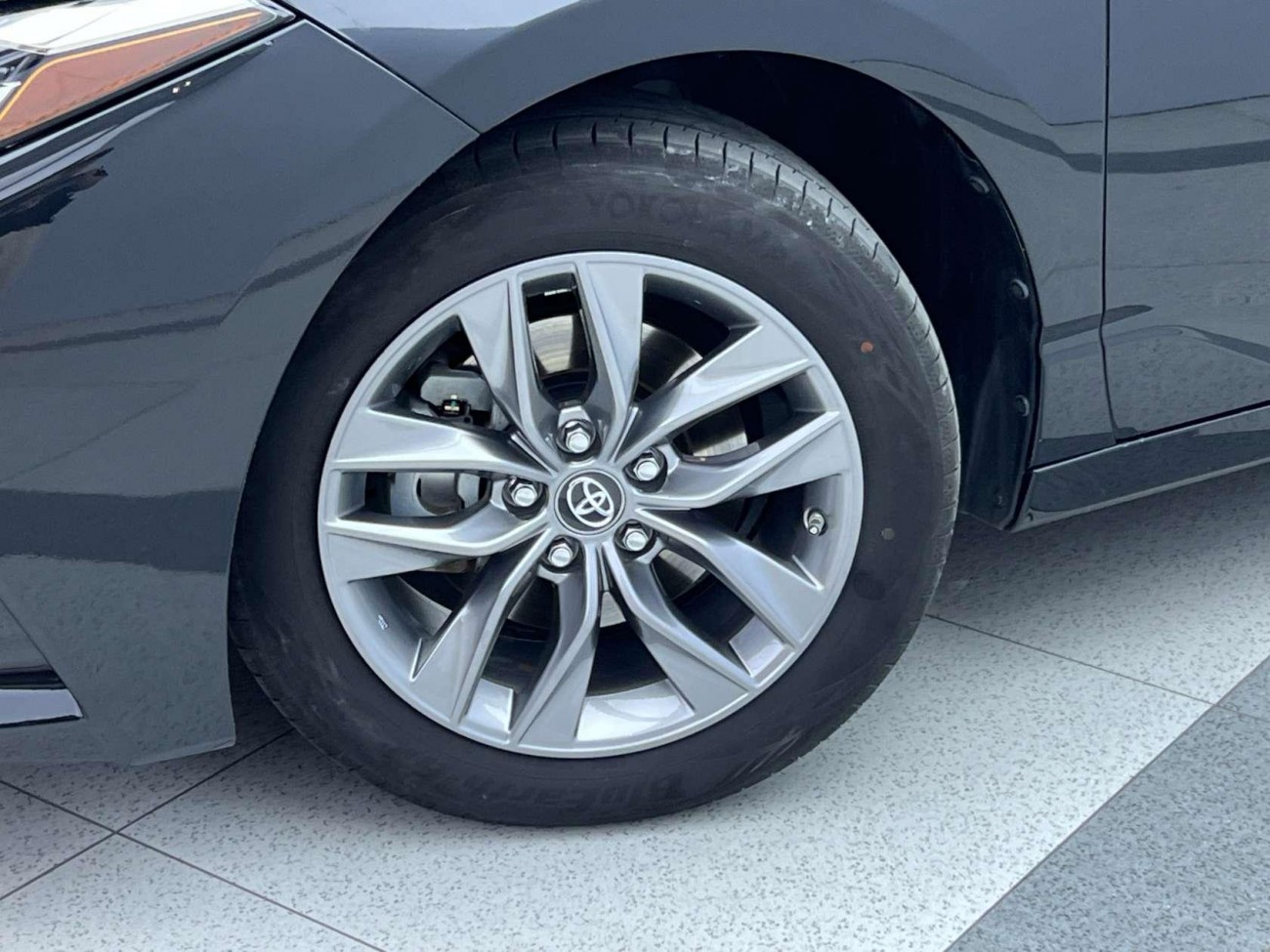 Toyota Avalon 2022