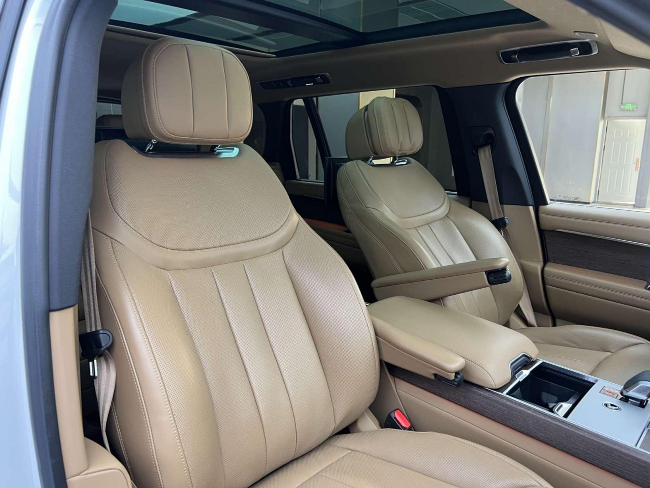 Land Rover Range Rover 2024