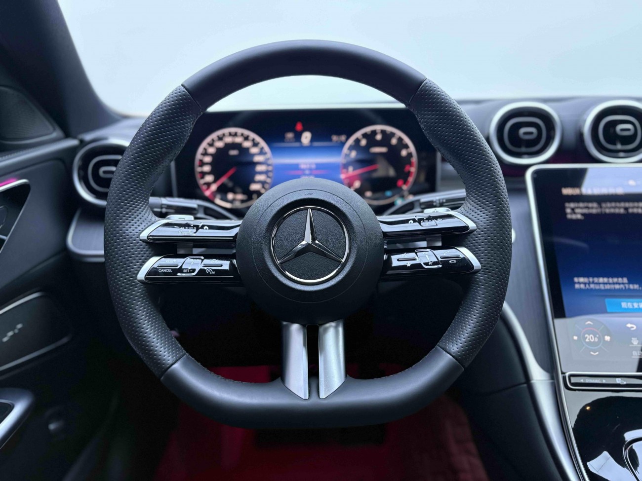 Mercedes-Benz C 200 L 2023