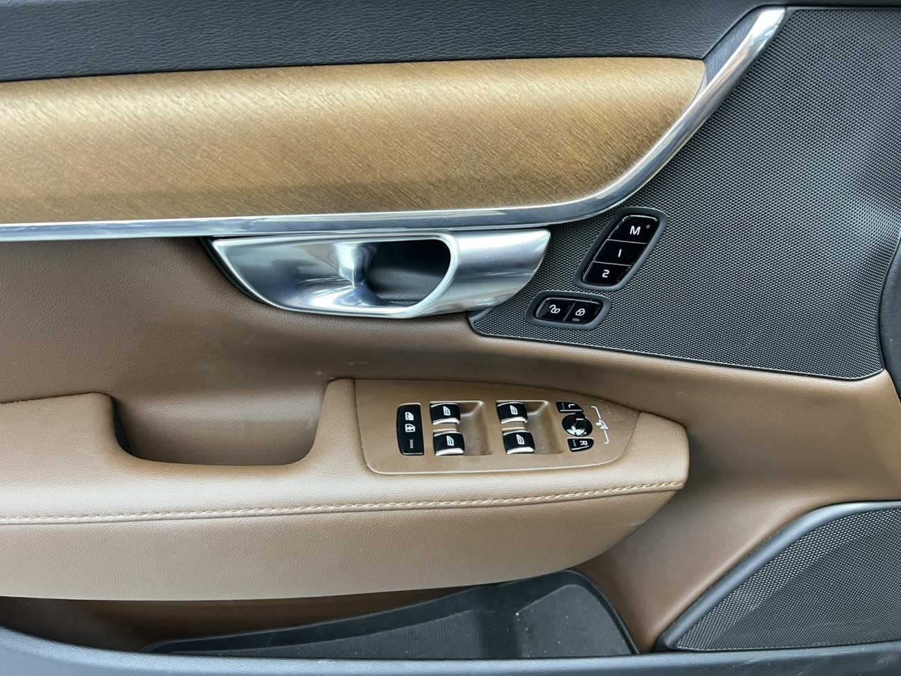 Volvo S90 2024