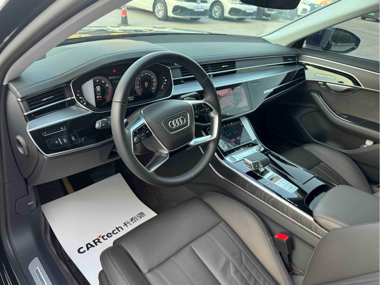 Audi A8L 45 TFSI 2025