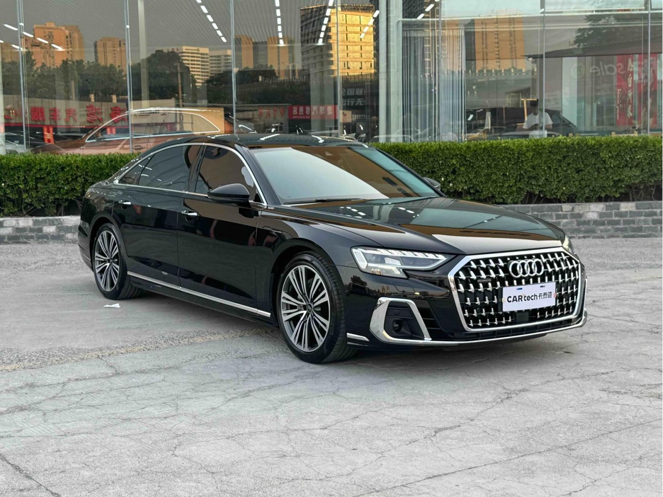 Audi A8L 45 TFSI 2025